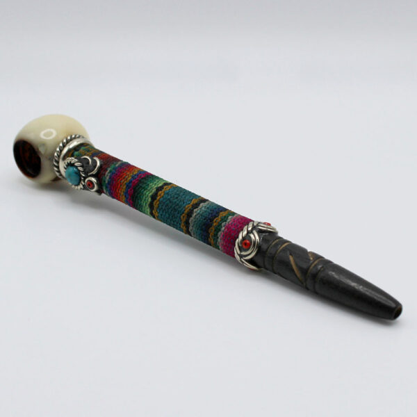 Handmade tobacco pipe hand carved with a tahua seed - Image 3