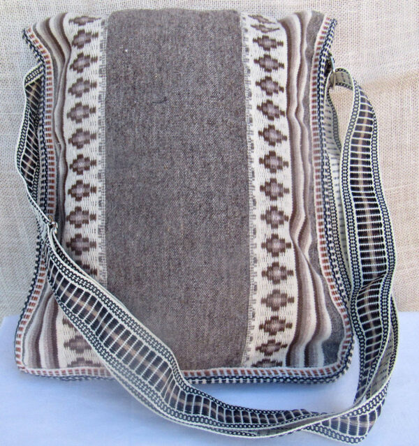 Peruvian bag handmade woven textiles ethically sourced shoulder bag purse travel multicolor - Image 3